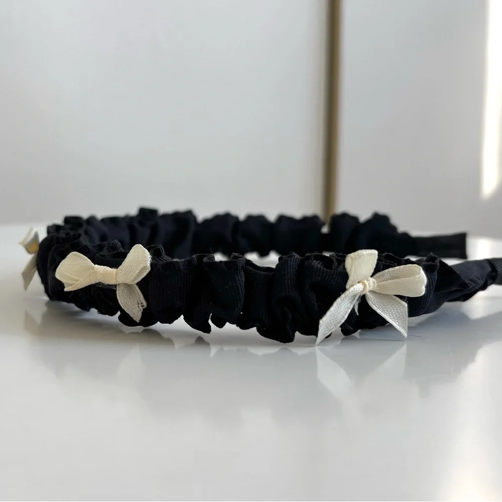 Urban Outfitters Black and White Mini Bow Headband
